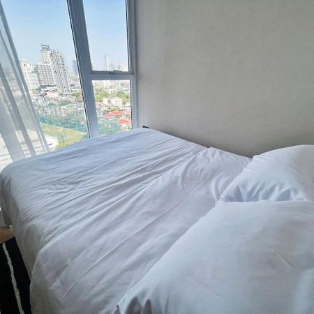 בנגקוק 2 Bedroom Luxury Apartment 3 Min Walk From Bts Ekkamai מראה חיצוני תמונה