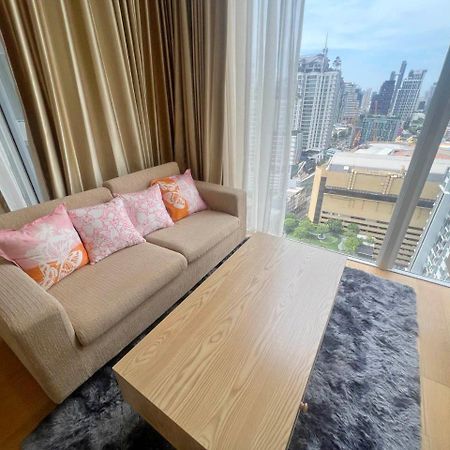 בנגקוק 2 Bedroom Luxury Apartment 3 Min Walk From Bts Ekkamai מראה חיצוני תמונה